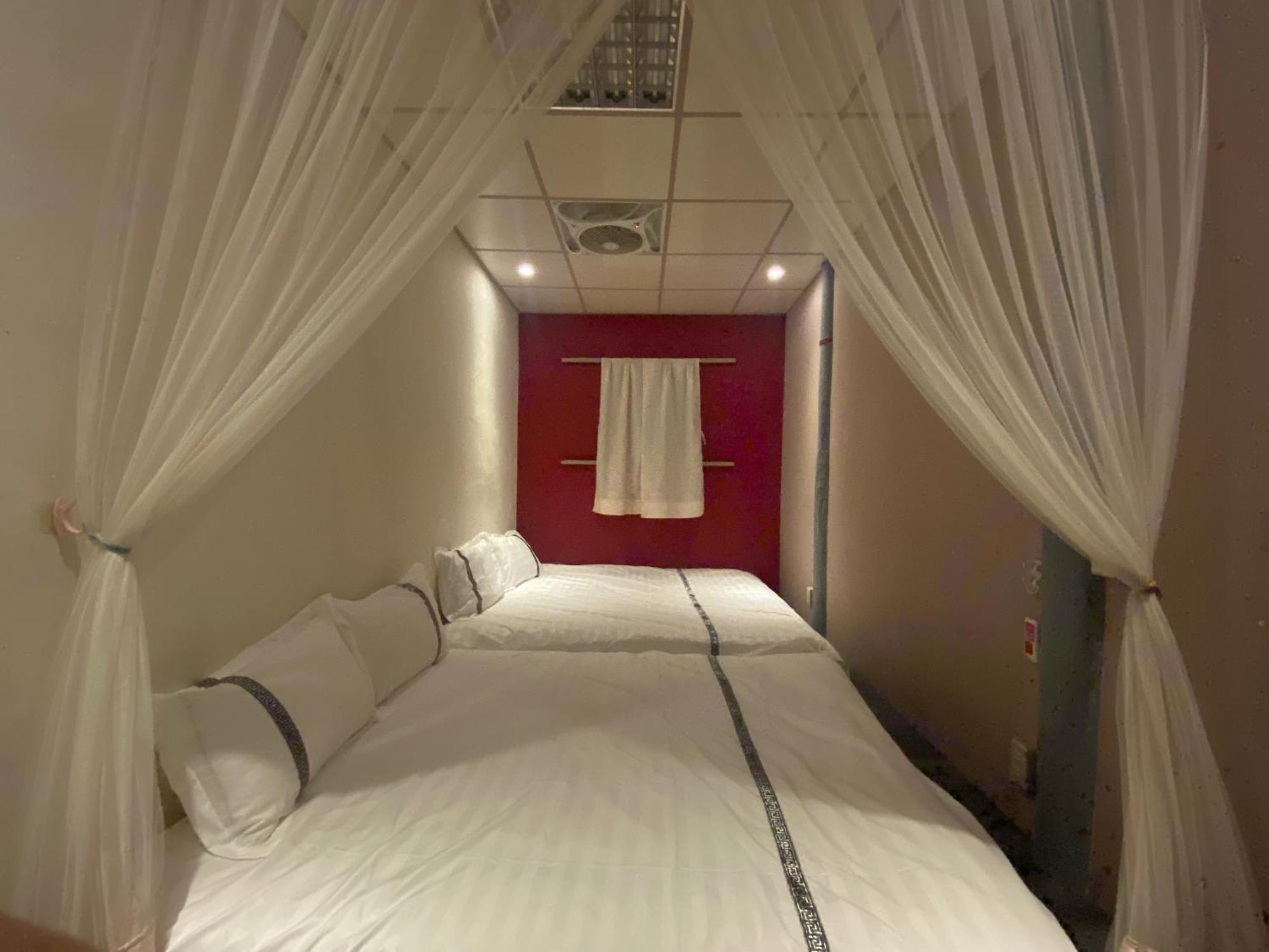 彼岸古厝民宿-包棟優先--Biiann B&B Jinning Exterior foto